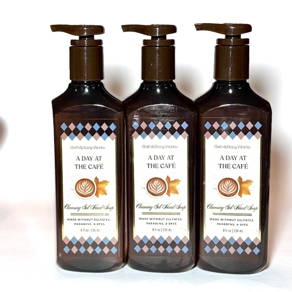 A DAY AT THE CAFE Gel Hand Soap - Picture 1 of 2